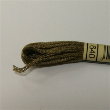 Dmc garn til stitchery og håndquilting.
