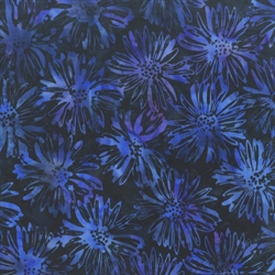 sort, lilla og blåt patchworkstof med blomster